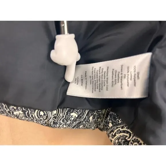 Talbots Woman 2X Paisley Puffer Vest Black White Zip Front Down Filled - Picture 3 of 7